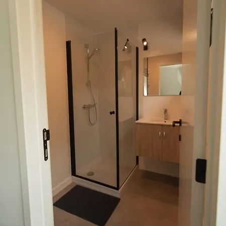 With Garden In Feriehus