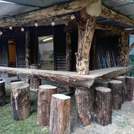 Feriehus With Garden In